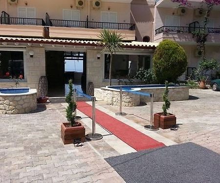 Coralli Holidays Loutra  Exteriér fotografie